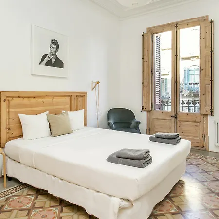 Spacious And Luminous Flat With Balcony Apartment